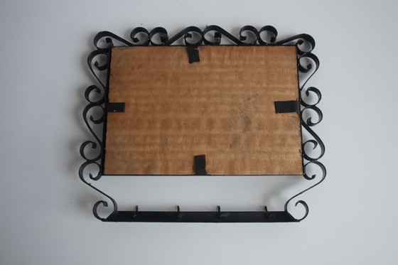 Image 1 of Miroir mural vintage en métal avec crochets, années 1960.