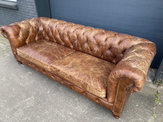 Image 1 of Prachtige stoere Chesterfield bank in vintage sigaren cognac 
