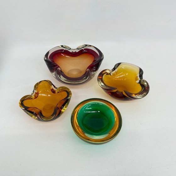 Image 1 of Juego de 4 cuencos de cristal de Murano Summers, diseño de mediados de siglo, década de 1970.