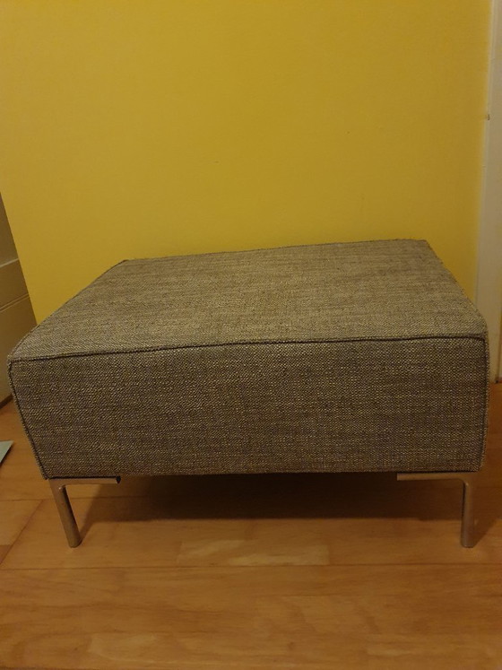 Image 1 of Diseño de puf Bloq en stock
