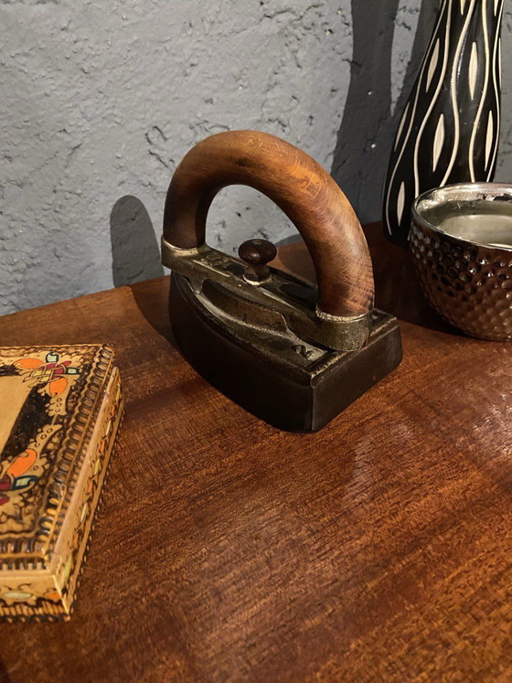 Ferro da stiro antico originale vintage – Germany, Oggetti decorativi, Legno (photo 8 of 8)