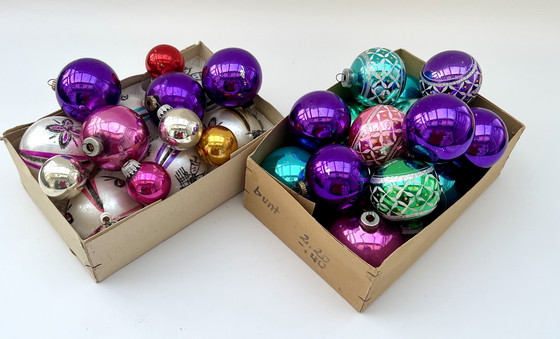 Image 1 of Collectie vintage glazen kerstboomversieringen – jaren 1950-1970
