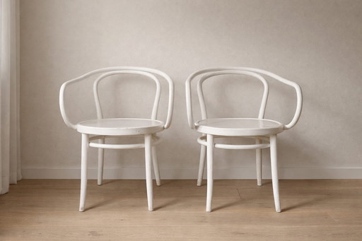 2 Vintage Thonet stoelen – Model No. 204/ Vienna – Wit