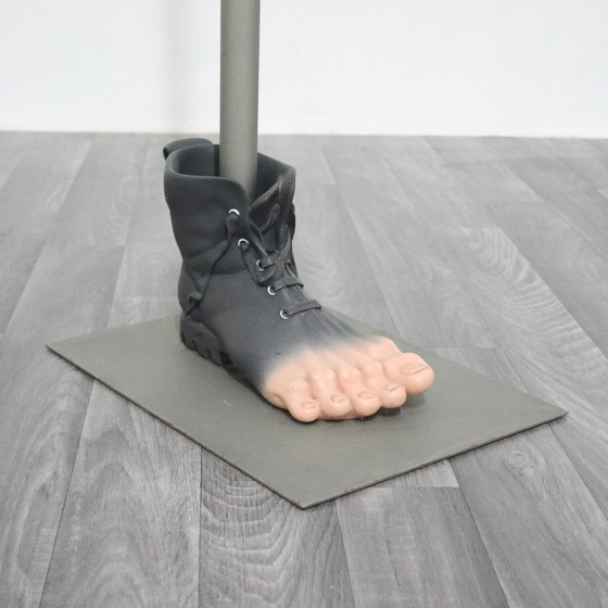 Image 1 of APPENDIABITI SCULTOREO ANTARTIDEE ANNI 80 RENÈ MAGRITTE PEZZO UNICO