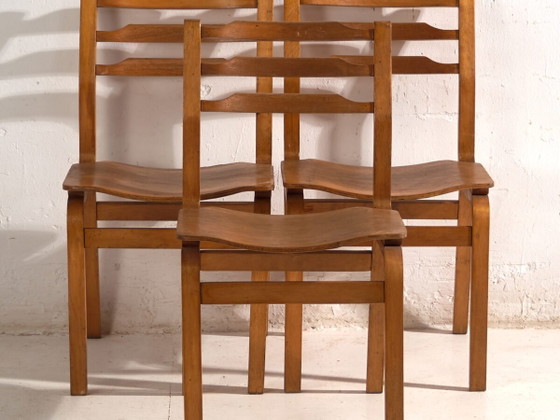 Chaises anciennes en hêtre et contreplaqué moulé – Europe Centrale, circa 1960 #S3 (photo 2 of 40)