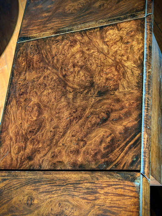 Image 1 of Table d'appoint ancienne de Pembroke avec pieds en laiton