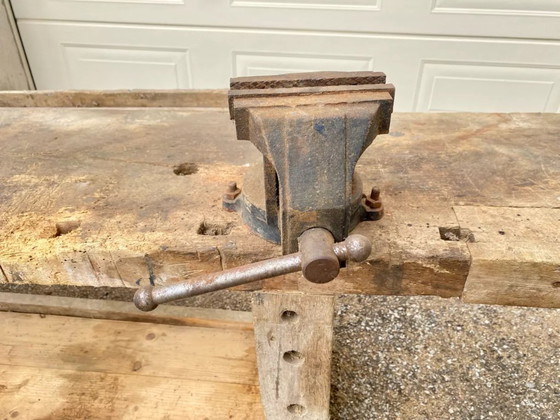 Image 1 of Etabli De Menuisier Français Ancien En Hêtre Massif – Début XXe