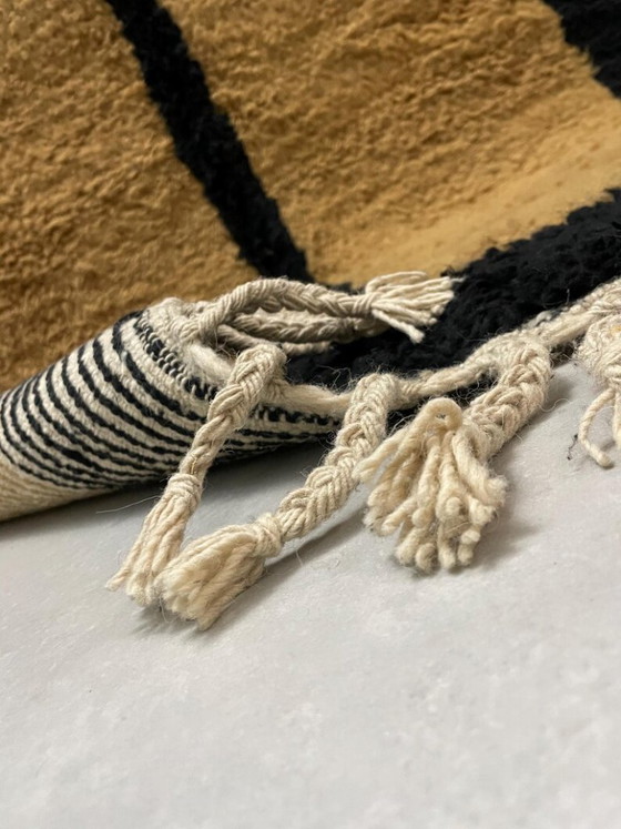 Image 1 of Handgemaakt Marokkaans tapijt 250 cm x 150 cm