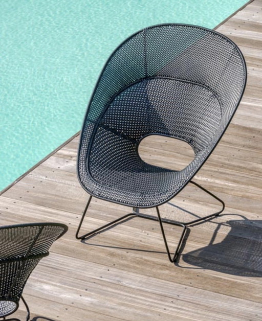 Fauteuil lounge Feelgood Design + repose-pieds pour intérieur et extérieur – Metal, Plastic