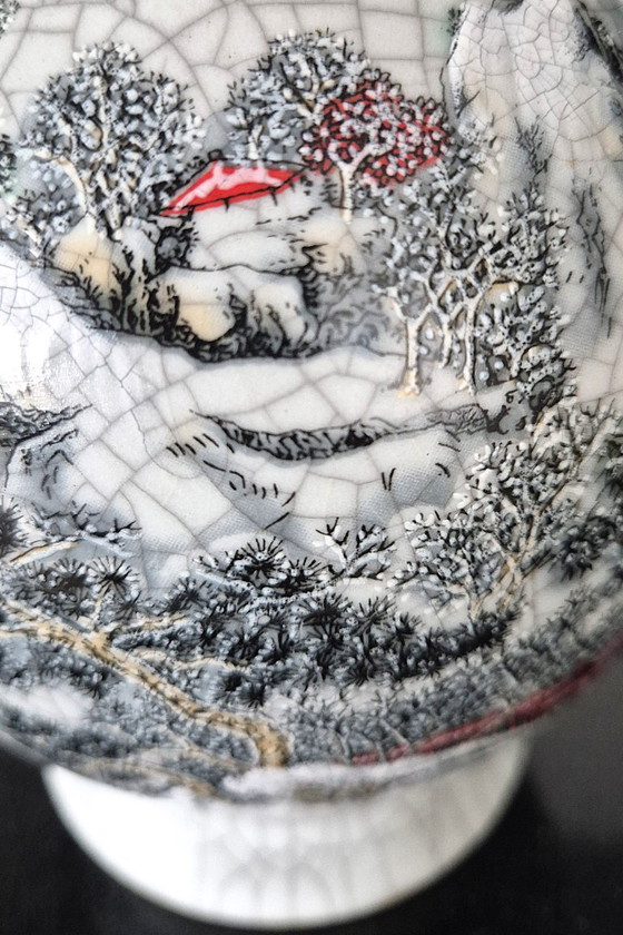 Elegant vintage Chinese porcelain vase hand-painted - winter landscape (photo 5 of 10)
