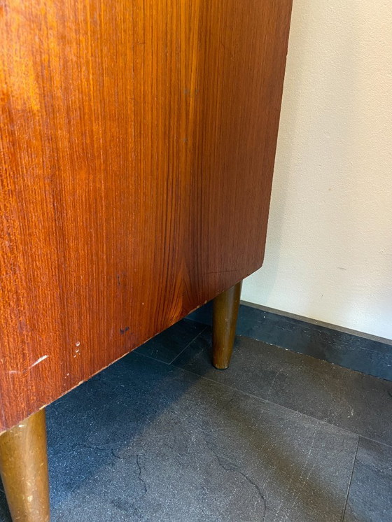 Image 1 of Vintage Deense ladekast in teak met 5 laden