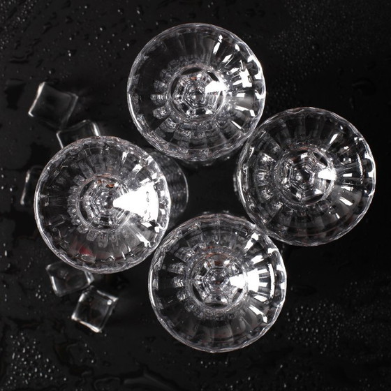 Set of 4 Vintage Pressed Glass Champagne Flutes, Clear Italian Stemware / 2000s – Glass & Decanter (photo 7 of 13)