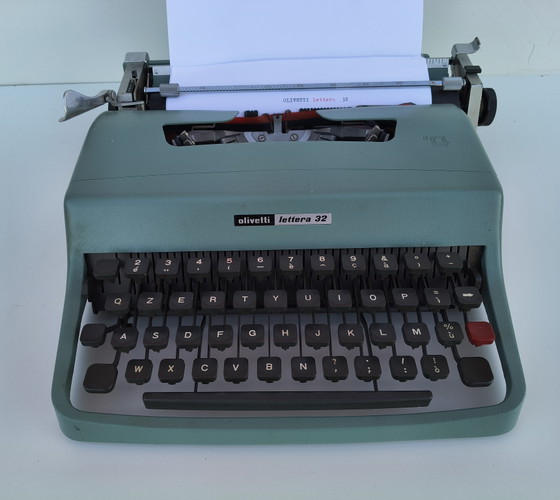 Olivetti Lettera 32 Condizioni Perfette – Oggetti decorativi, Metal, Plastic (photo 6 of 12)