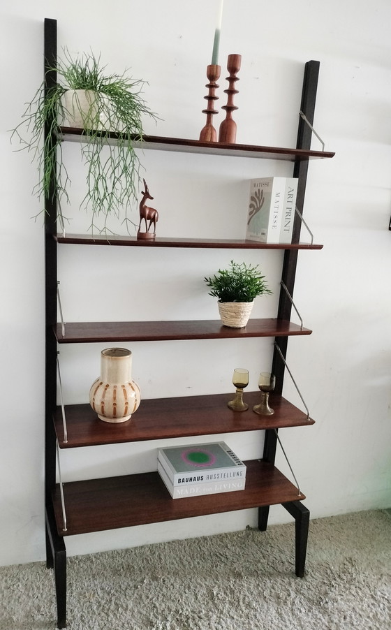Image 1 of Vintage, modulair wandsysteem  (Louis van Teeffelen?)