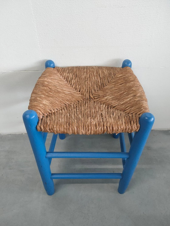 Tabouret en bois bleu avec assise tressée, Rotin, Rustic (photo 3 sur 7)