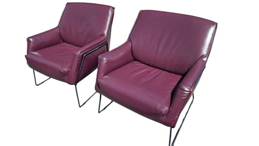 2 design fauteuils kleur aubergine