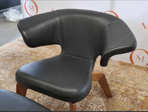 Designer armchair with footstool – Classicon Munich Classic