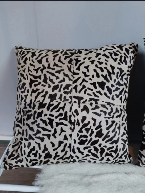 2x Limelight Cushion – kussentjes, Leather, Suede (photo 2 of 12)
