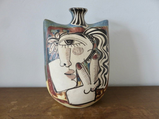Alfajar" ceramic vase Spain, in the Picasso style, 1980s