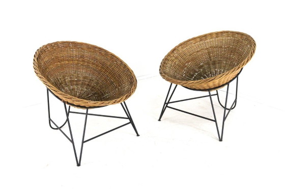 Image 1 of Poltrona con cesto in vimini nello stile di Matthieu Matégot