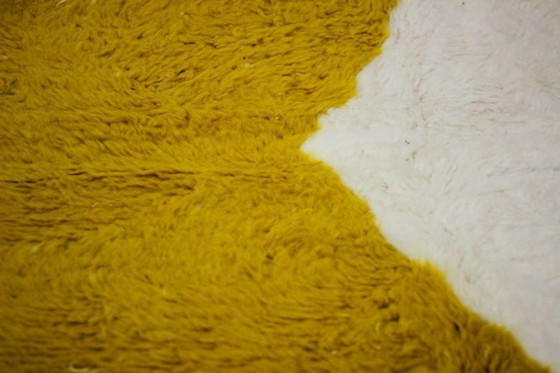 Image 1 of Traditional handmade carpet 250cmx150cm