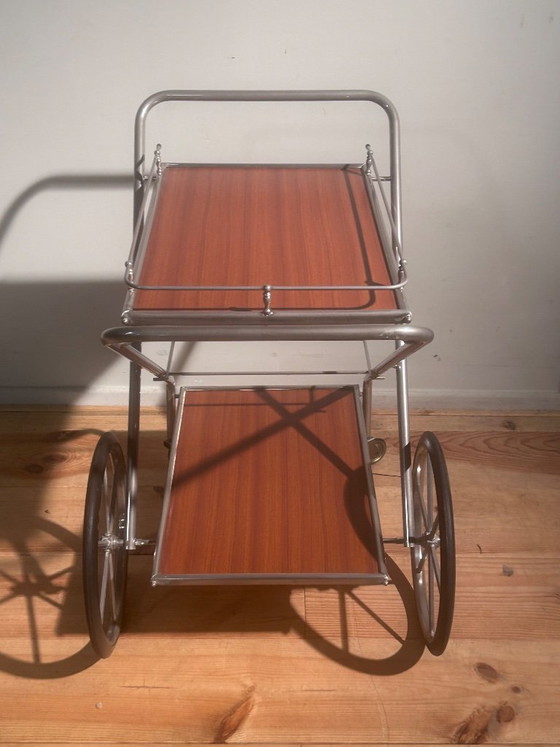 Image 1 of Carrello di servizio vintage di metà secolo