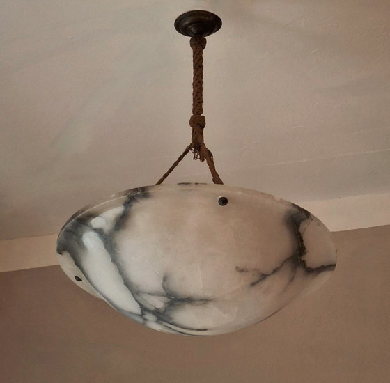Image 1 of Suspension ancienne en albâtre veiné, 1920-1930