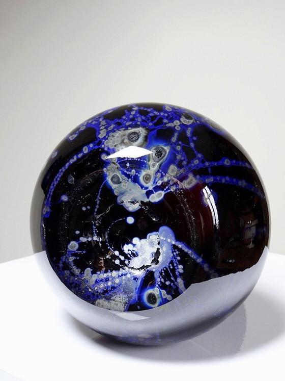 Image 1 of Large vintage purple art glass vase with silver inclusions