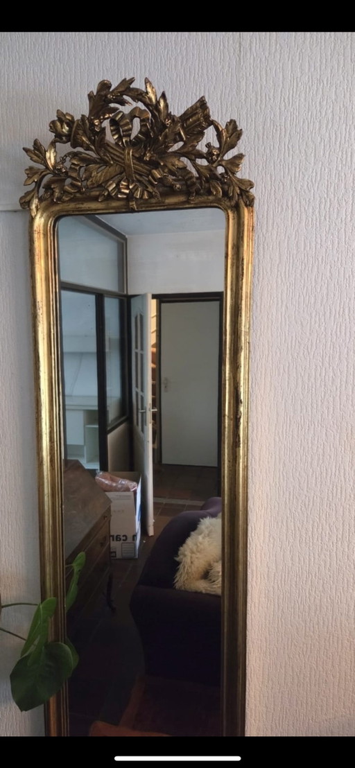 Antique Gilded Louis XVI Mirror with Crest – 157 Cm