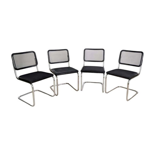 Original set of 4 Thonet chairs S32N mesh design cantilever