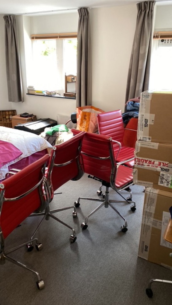 sedia da ufficio rossa Vitra Charles Eames simile con braccioli, Sedie da ufficio, Metallo, Tessile, Rosso (foto 5 di 5)