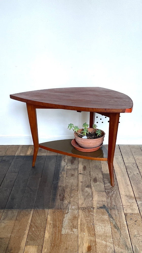 Tripod Coffee Table, 1950s/60s – Plastic, Plexiglass (photo 25 of 34)
