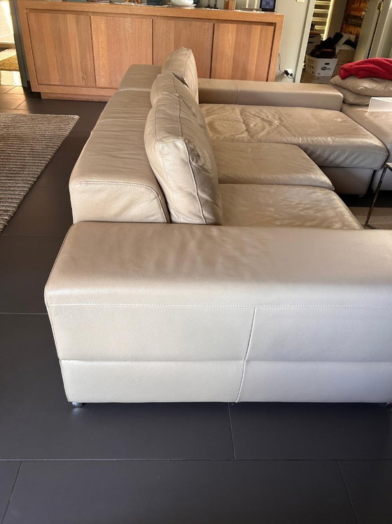 Image 1 of Chaise en cuir de veau intacte