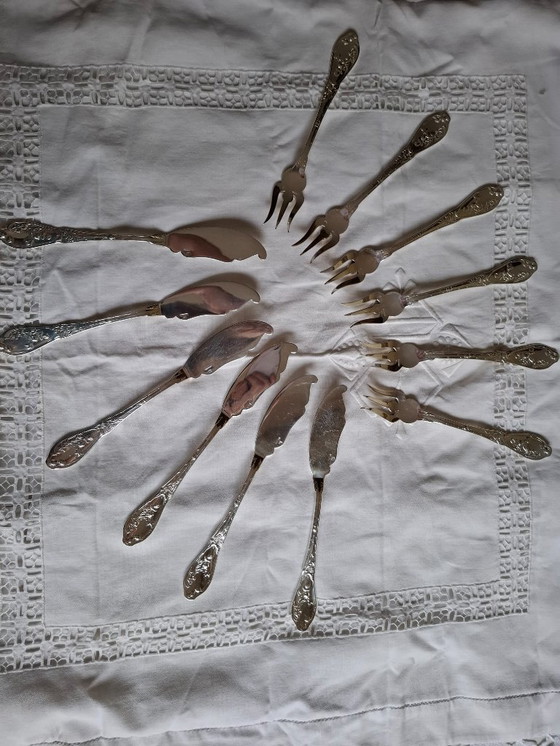 Image 1 of 6 couverts à poisson argentés art nouveau 'Chardons' orfèvre Boulenger