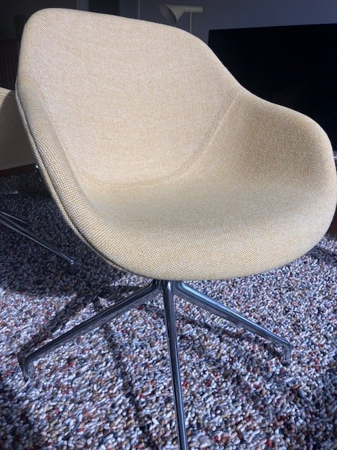 HAY AAC 121 Office Chair - Swivel Base - Full upholstered