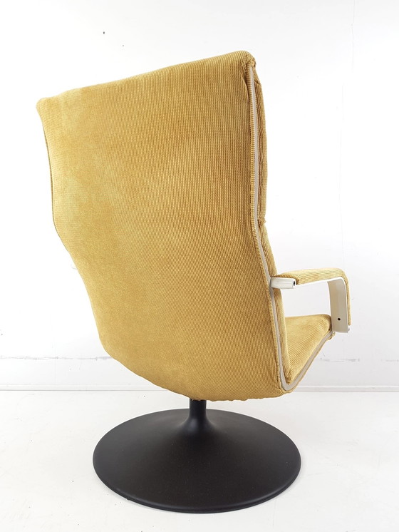 Image 1 of Vintage Artifort armchair yellow rib newly upholstered F142