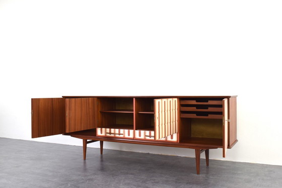 Image 1 of Mid Century Op-Art Handbemaltes Teakholz Sideboard, 1960er Jahre