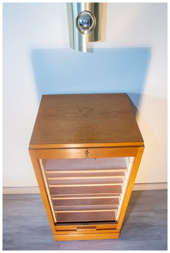 Image 1 of Archivador de cortina, años 70, roble miel