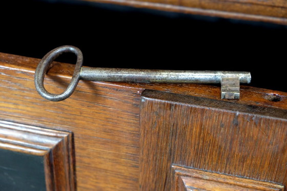 Image 1 of 18de eeuwse Hollandse Kussenkast / Dutch 18th century Kussenkast