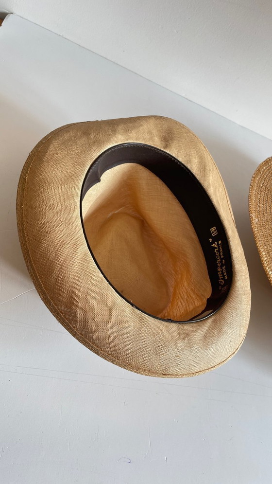 Image 1 of Déco CHAPEAUX de Paille Vintage