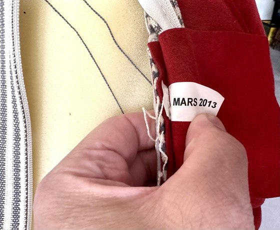 Lignet Roset Togo 3-Zits Goya Rood – Ligne Roset, Banken, Textile (photo 7 of 7)