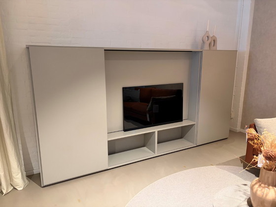 Image 1 of Interlübke Studimo TV wandkast met schuifdeuren