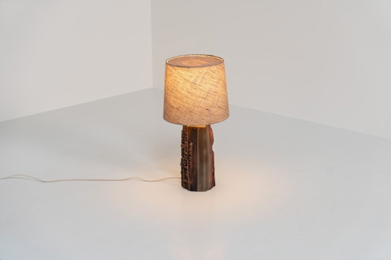Lampada scultorea in ceramica „Kennegie“ di Peter Ellery per Tremaen (Regno Unito, anni '60). (photo 2 of 10)