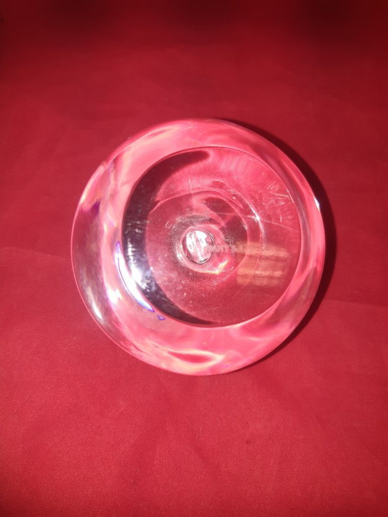 Image 1 of Tiffany & Co. Pisapapeles de cristal manzana