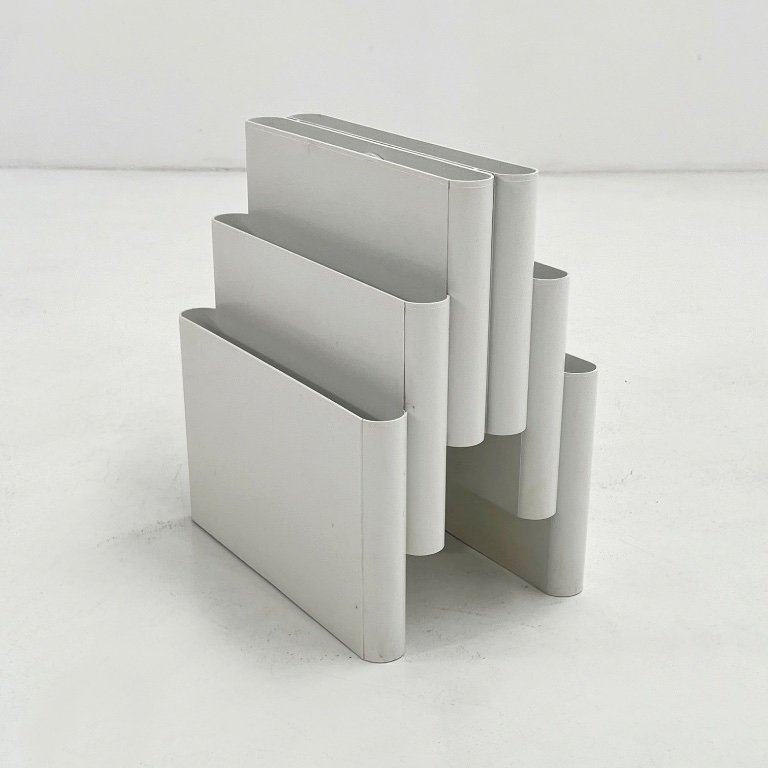 Kartell Magazine rack | Whoppah