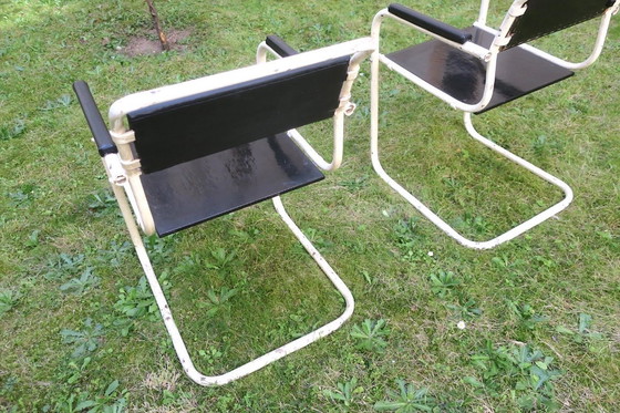 Image 1 of Coppia di sedie da giardino a sbalzo in ferro e legno verniciato, anni '30