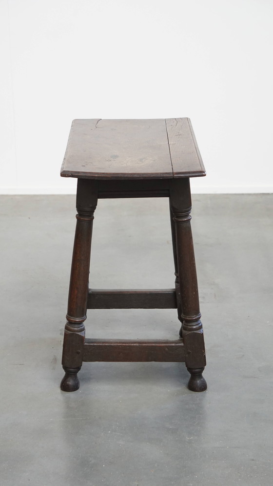 Image 1 of Grote Antieke Engelse Bijzettafel/Stool