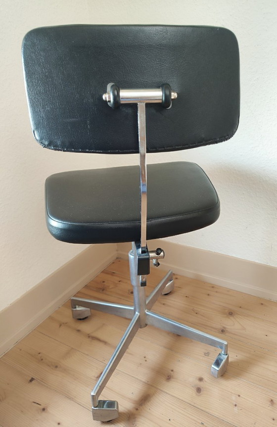 Image 1 of Labofa Rasmussen bureaustoel | Uitstekende originele staat | Leer zonder scheuren
