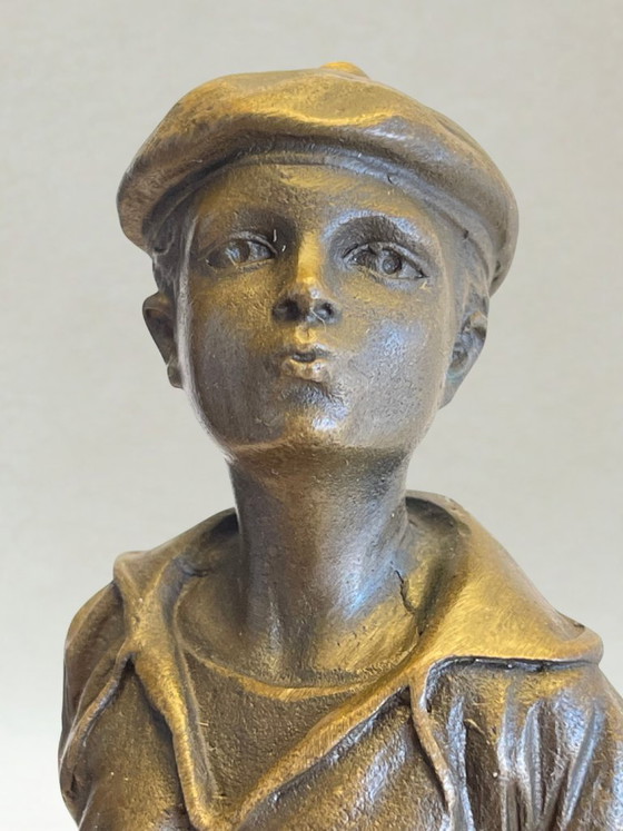 Image 1 of Scultura in bronzo – Piccolo mozzo che fischietta – Firmata V. Szczeblewski – 21 cm
