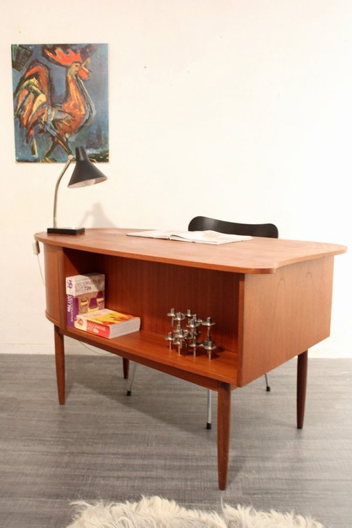 Deens jaren 60 teakhouten vintage design bureau